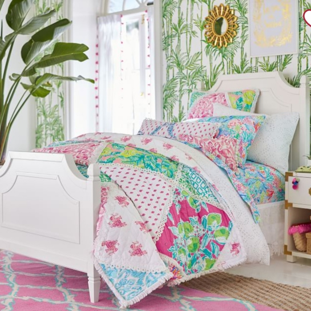 Lilly Pullitzer for Pottery Barn Mermaid Cove sheet set